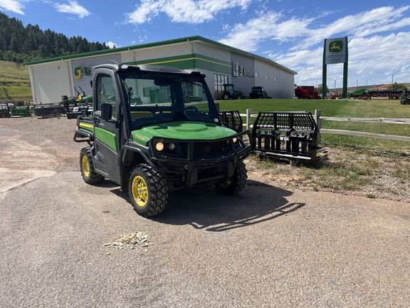 Main image John Deere XUV 835M