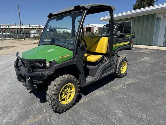 Image of John Deere XUV 835M Primary image