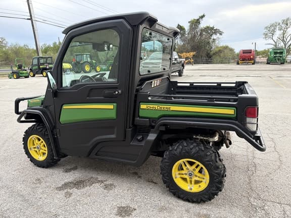 Image of John Deere XUV 835M equipment image 4