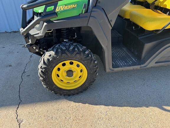 Image of John Deere XUV 835M equipment image 1