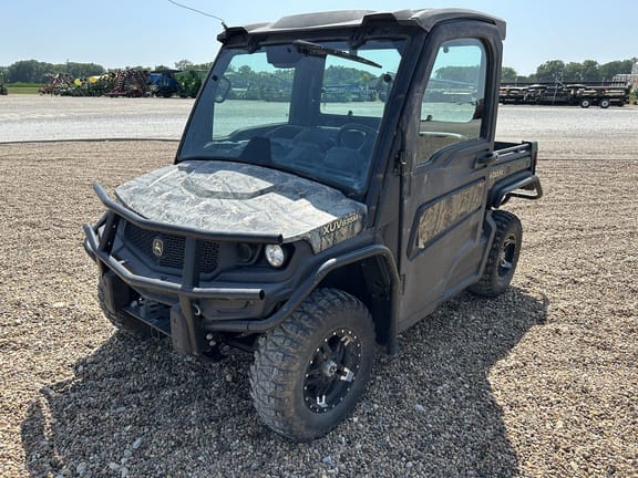 Main image John Deere XUV 835M