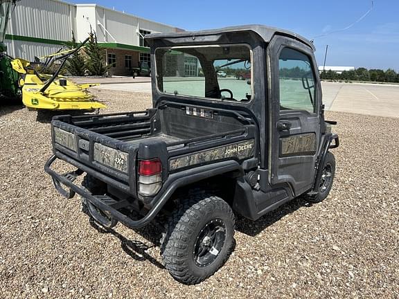 Image of John Deere XUV 835M equipment image 3