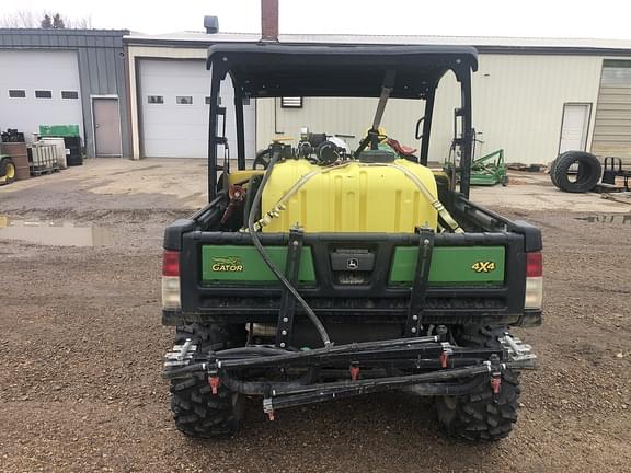 Image of John Deere XUV 835M equipment image 4