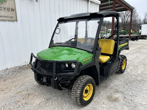 Image of John Deere XUV 835M equipment image 2