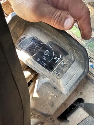 Image of John Deere XUV 835M equipment image 2