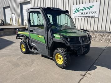 Main image John Deere XUV 835M