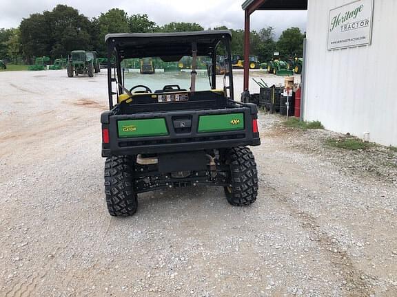 Image of John Deere XUV 835M equipment image 2