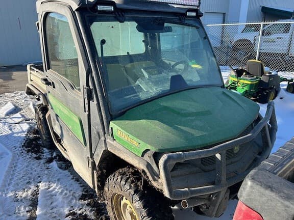 Image of John Deere XUV 835M equipment image 2