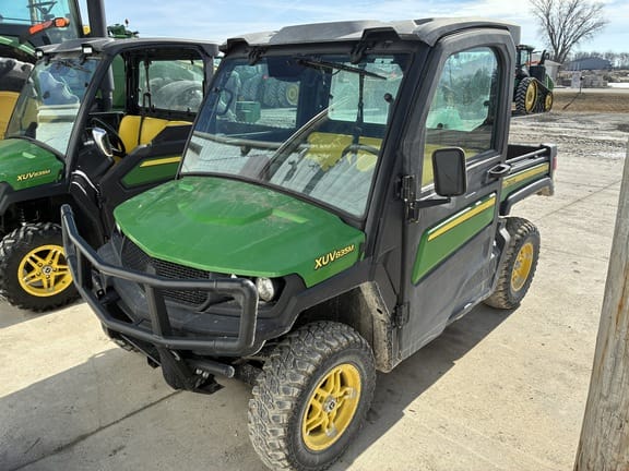 2019 John Deere XUV 835M Equipment Image0