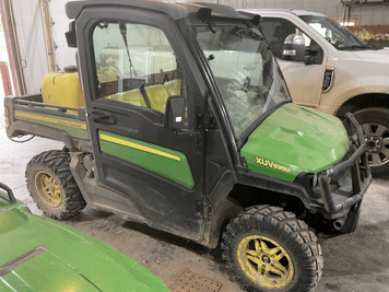 Main image John Deere XUV 835M