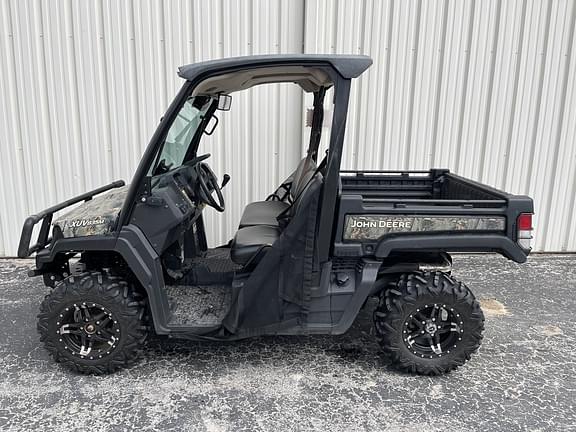Image of John Deere XUV 835M Primary image
