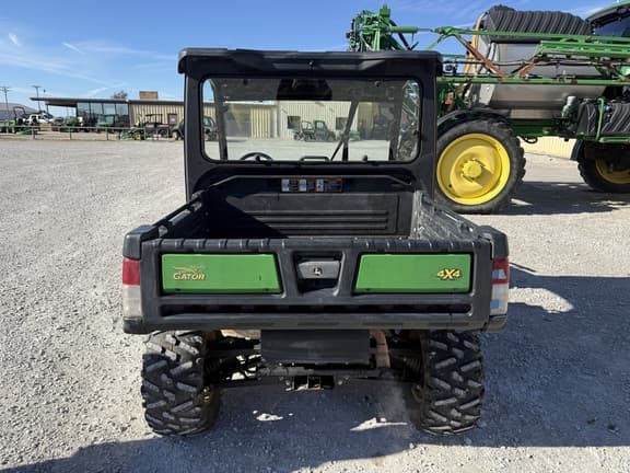 Image of John Deere XUV 835M equipment image 2