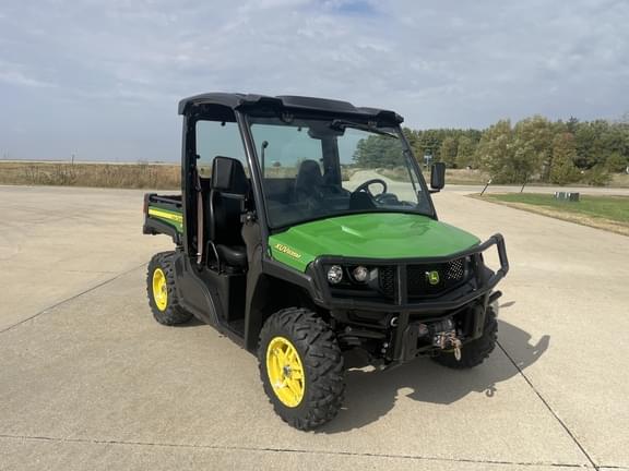 Image of John Deere XUV 835M Primary image