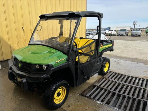 2019 John Deere XUV 835M Equipment Image0