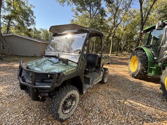 Image of John Deere XUV 835M equipment image 2