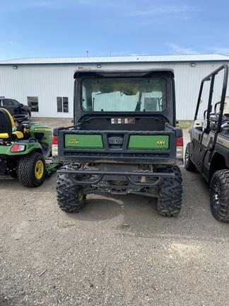 Image of John Deere XUV 835M equipment image 2