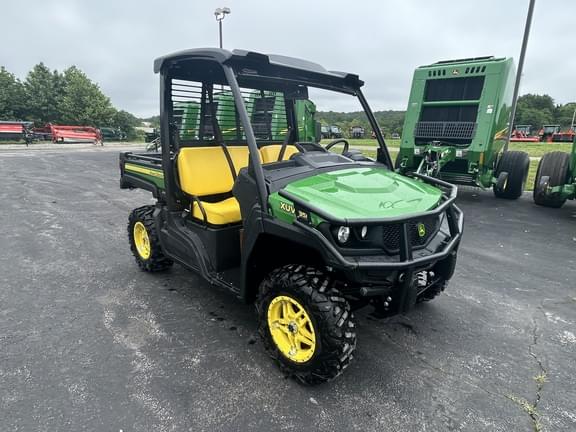 Image of John Deere XUV 835M equipment image 3