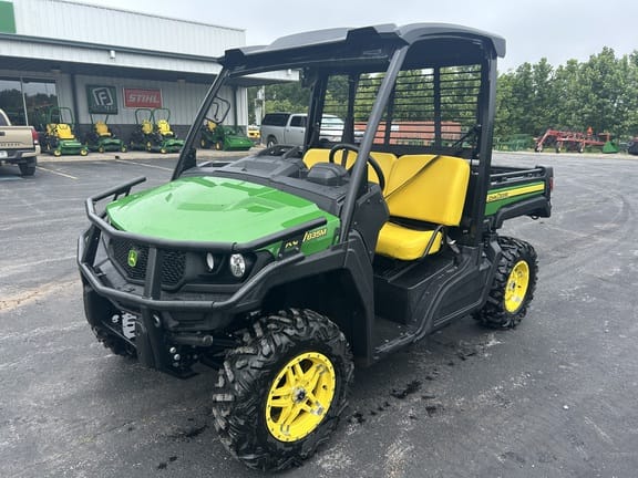 2019 John Deere XUV 835M Equipment Image0