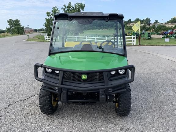 Image of John Deere XUV 835M equipment image 3