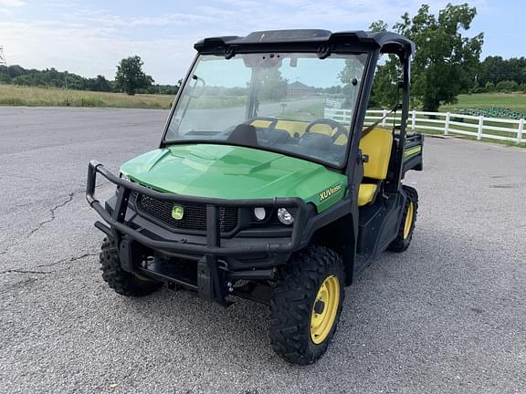 Image of John Deere XUV 835M equipment image 4