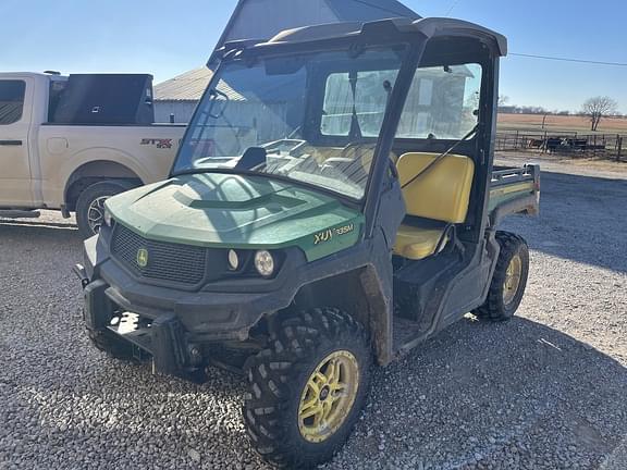 Image of John Deere XUV 835M Primary image