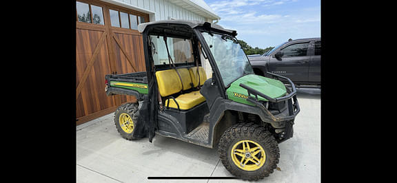 Image of John Deere XUV 835M equipment image 1
