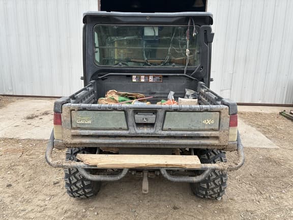 Image of John Deere XUV 835M equipment image 1