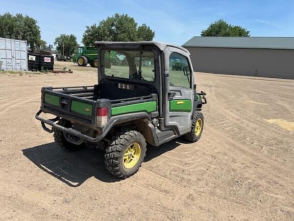 Image of John Deere XUV 835M equipment image 3