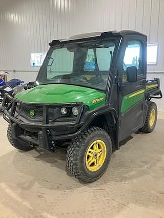 Image of John Deere XUV 835M Primary image