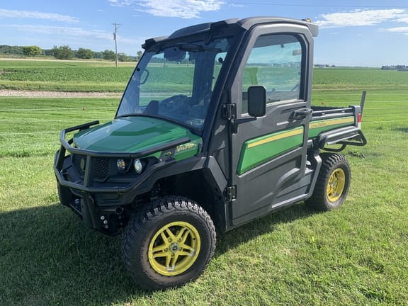 Main image John Deere XUV 835M