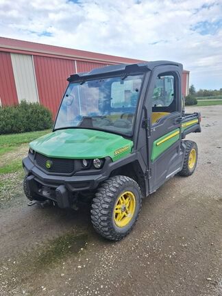 2019 John Deere XUV 835M Equipment Image0
