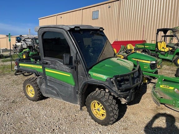 Main image John Deere XUV 835M