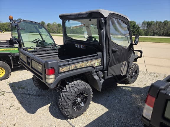 Image of John Deere XUV 835M equipment image 4