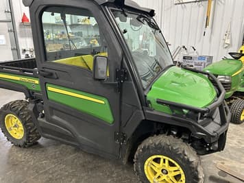 Main image John Deere XUV 835M
