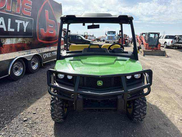 Image of John Deere XUV 835M equipment image 4