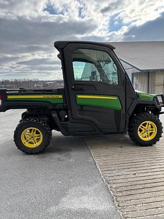 Image of John Deere XUV 835M equipment image 3