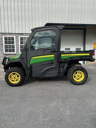 Image of John Deere XUV 835M Primary image