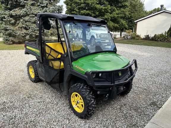 2019 John Deere XUV 835M Equipment Image0