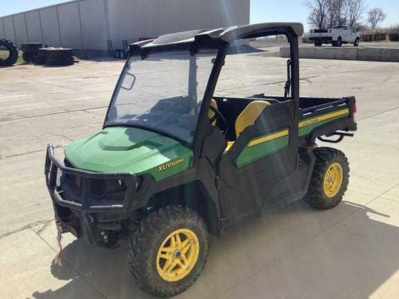 2019 John Deere XUV 835M Equipment Image0