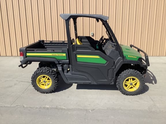 Image of John Deere XUV 835M equipment image 3