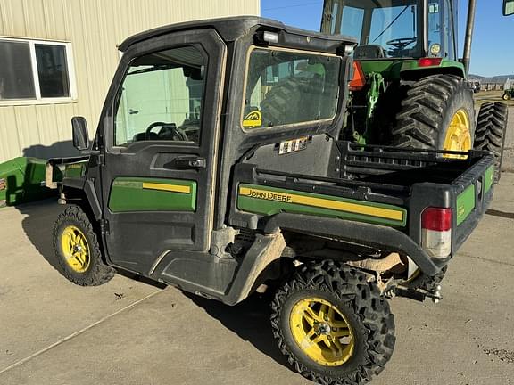 Image of John Deere XUV 835M equipment image 1