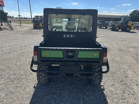 Image of John Deere XUV 835M equipment image 3