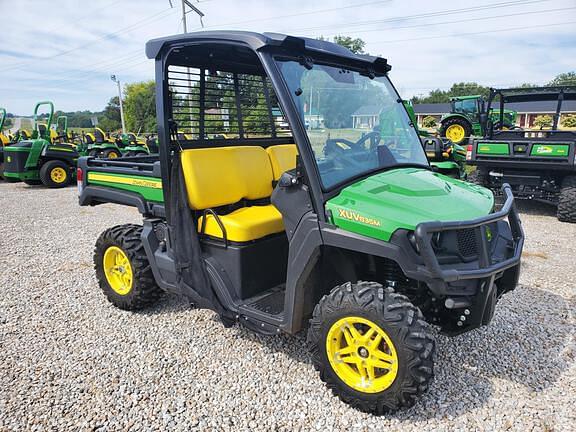 Image of John Deere XUV 835M equipment image 1