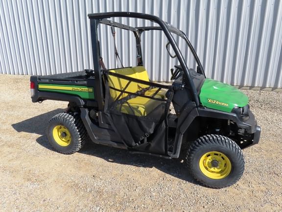 2019 John Deere XUV 835M Equipment Image0