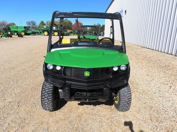Image of John Deere XUV 835M equipment image 4