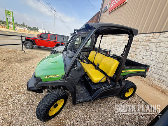 Image of John Deere XUV 835M Image 0