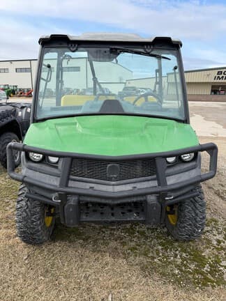 Image of John Deere XUV 835M equipment image 4