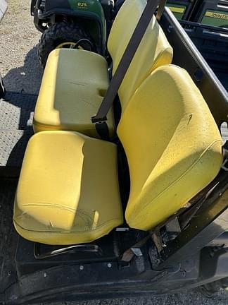 Image of John Deere XUV 835M equipment image 3