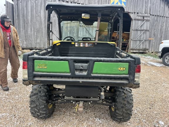 Image of John Deere XUV 835M equipment image 4