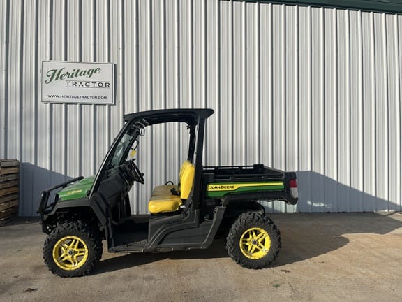 2019 John Deere XUV 835M Equipment Image0
